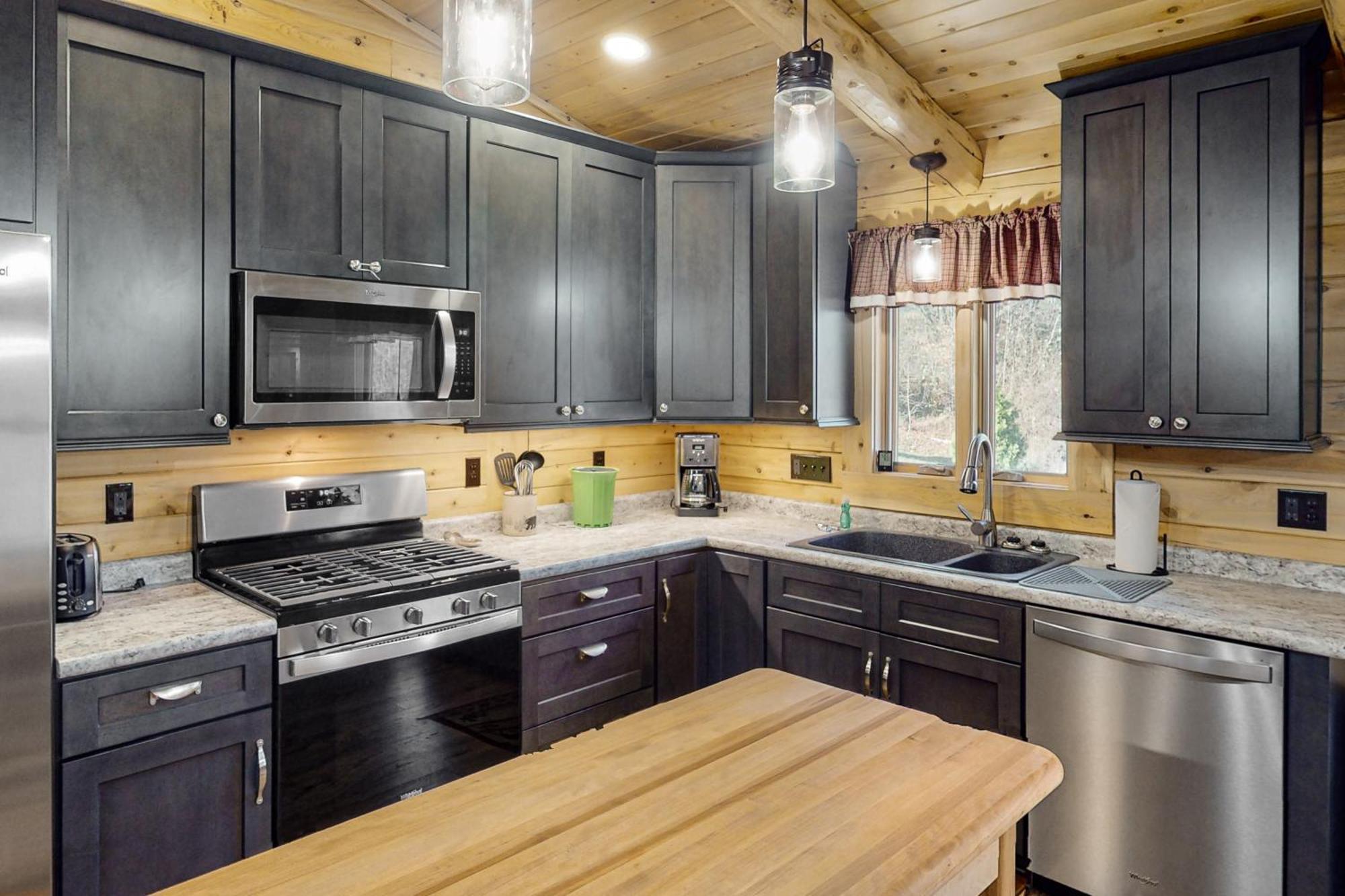 Blackbear Log Cabin Morrisville Екстер'єр фото